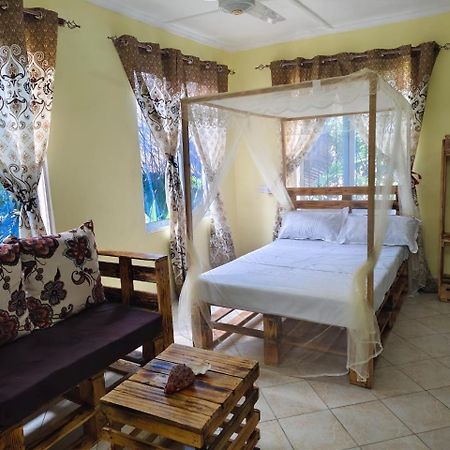 מומבסה Mount Zion Guest House, Mtwapa Mtomondoni מראה חיצוני תמונה