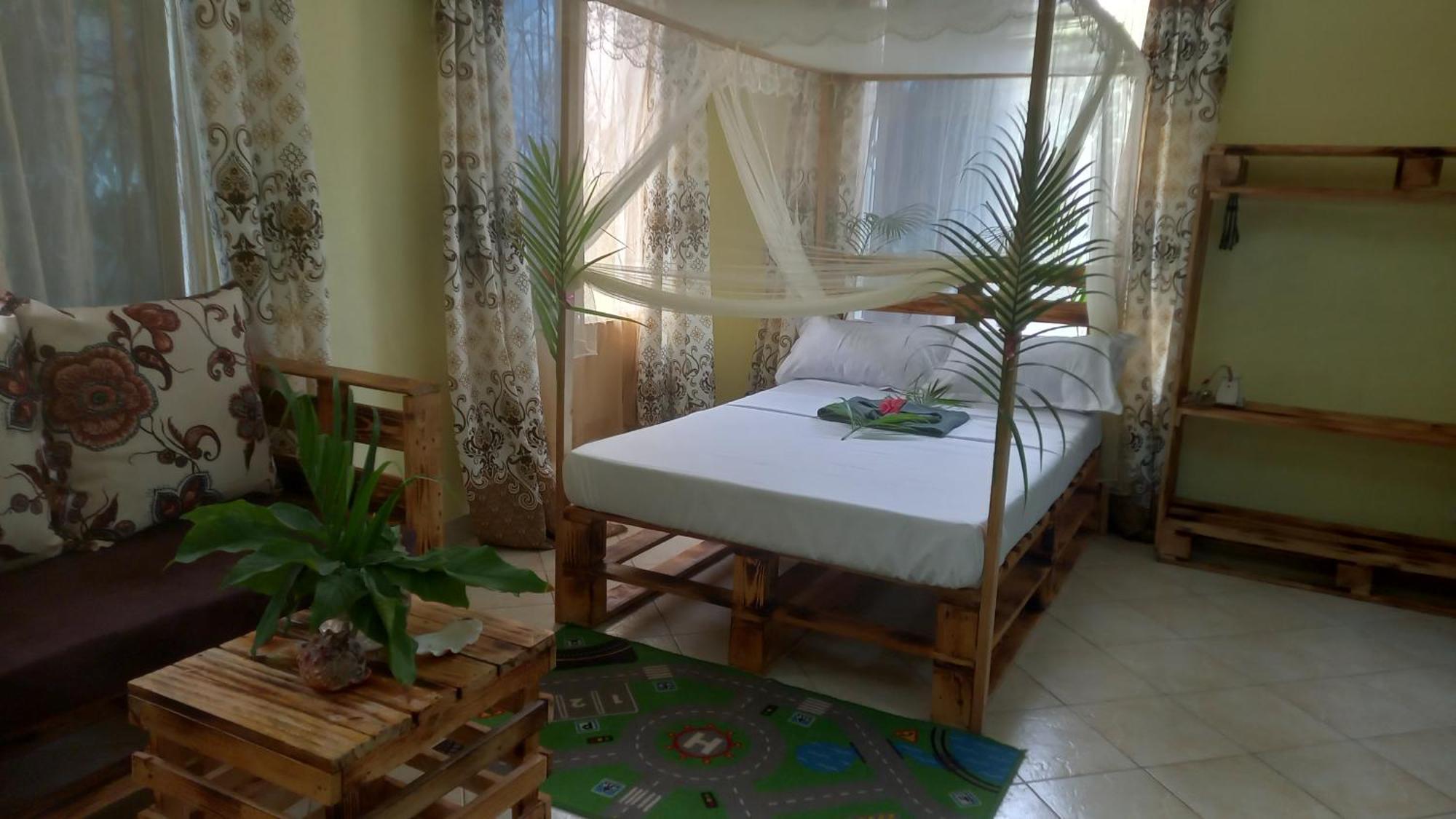 מומבסה Mount Zion Guest House, Mtwapa Mtomondoni מראה חיצוני תמונה
