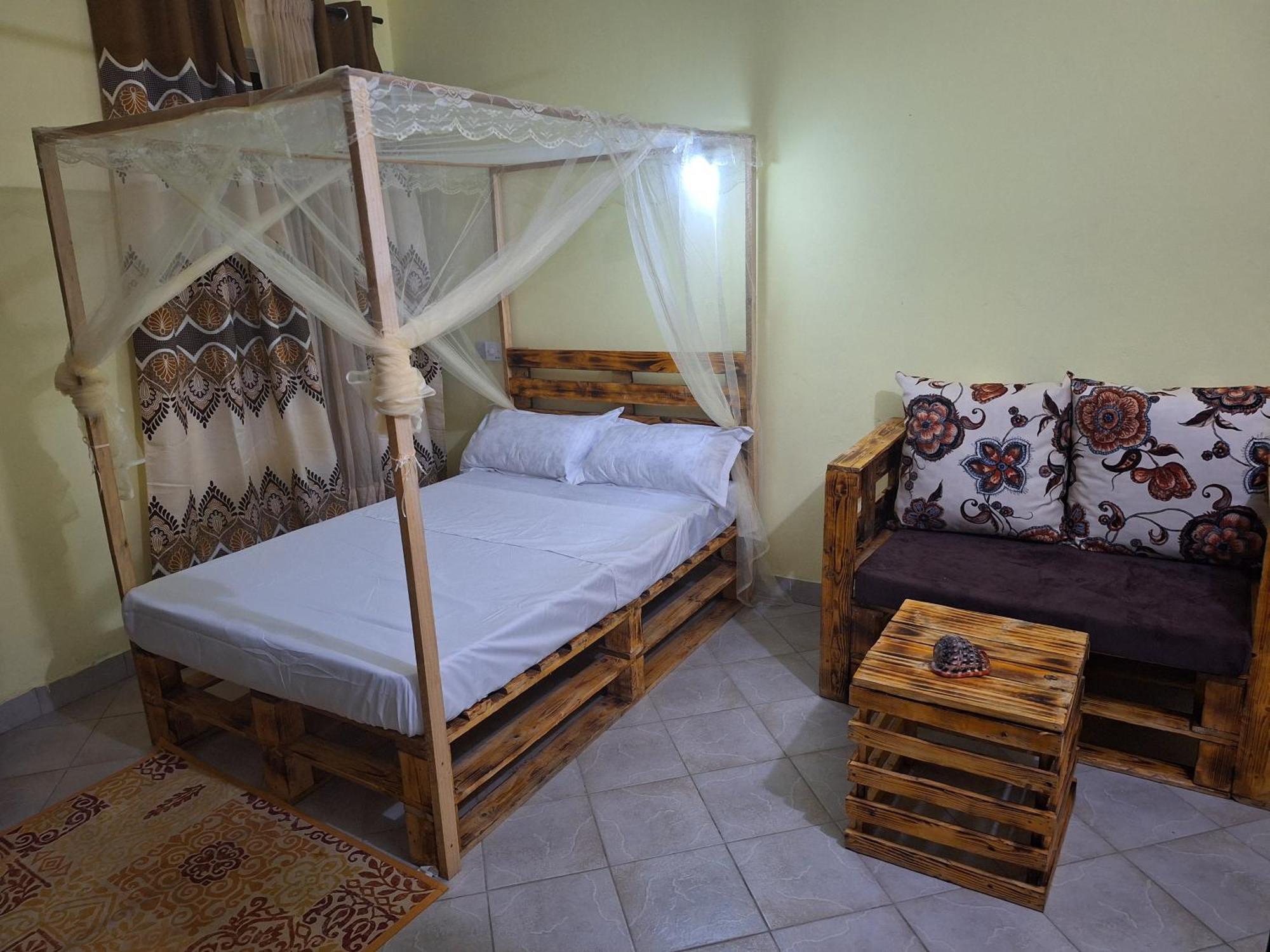 מומבסה Mount Zion Guest House, Mtwapa Mtomondoni מראה חיצוני תמונה